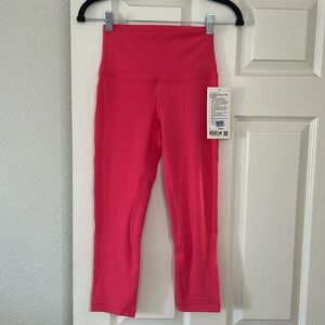 Lululemon Align HR Crop 21” NWT Lip Gloss color